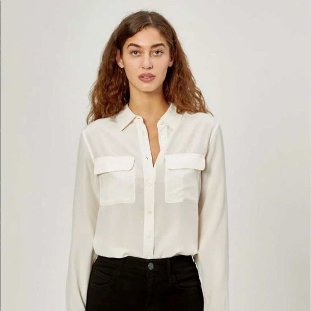 NWT Equipment Slim Signature Silk Shirt in Ivory